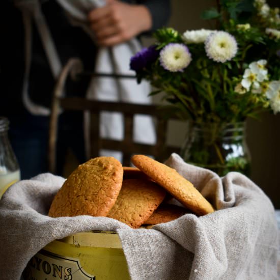 Soft Almond Cookies