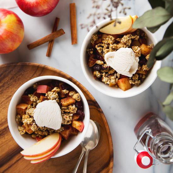 Stovetop Apple Crisp