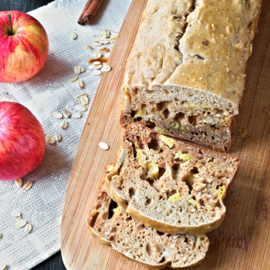 Apple Cinnamon Bread