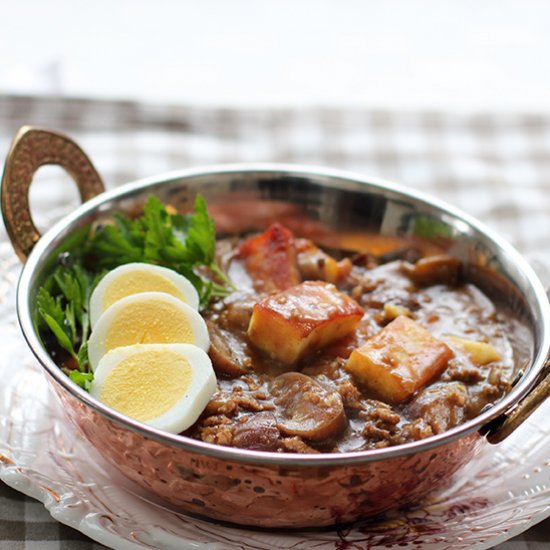 Aubergine and Paneer Curry