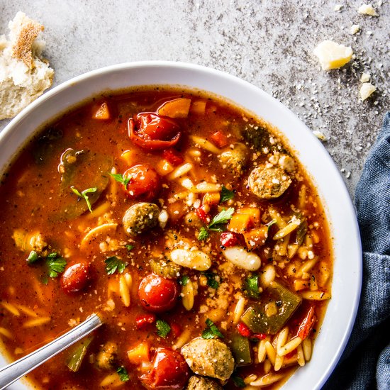 Slow Cooker Tuscan White Bean Soup