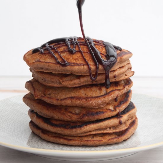 Vegan Gingerbread Pancakes