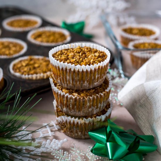 Meal Prep Gingerbread Oatmeal Cups