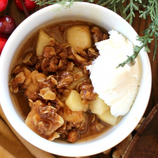 Gingerbread Pear Crisp