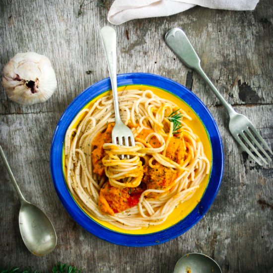 Creamy Carrot Marinara Spaghetti