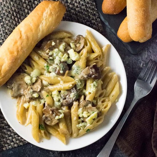 Blue Cheese and Mushroom Pasta