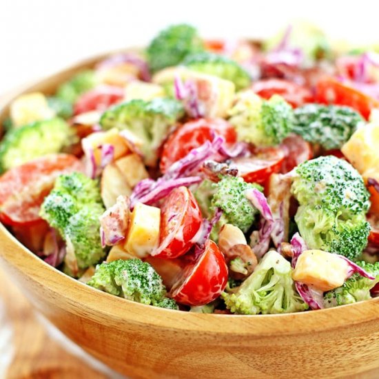 Creamy Cheddar Broccoli and Tomato Salad