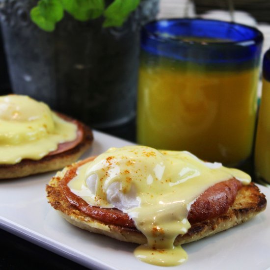 Eggs benedict