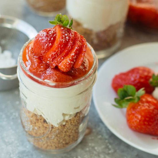 No-Bake Greek Yogurt Cheesecake