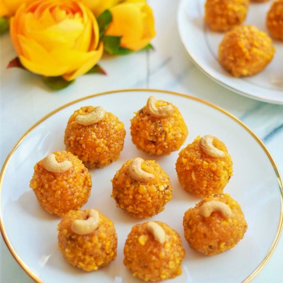 Boondi Ladoo / Motichoor Ladoo