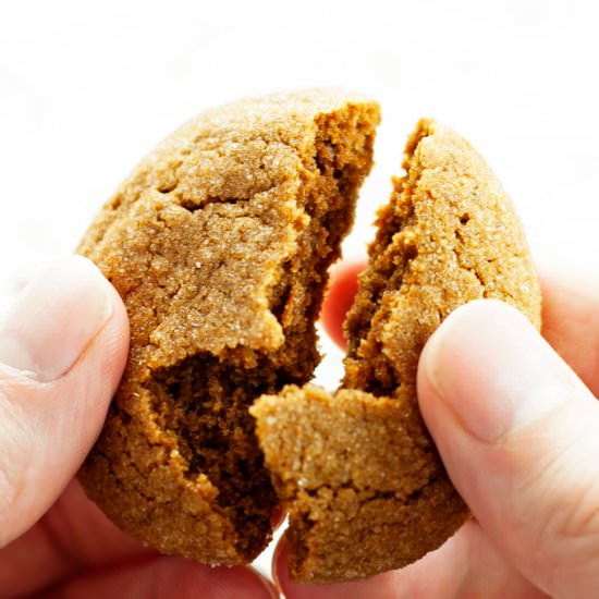 Soft Gingerbread Cookies