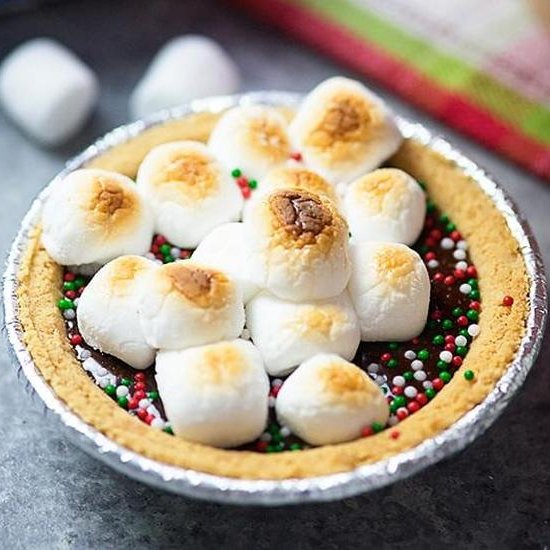 Mini Christmas S’mores Pie