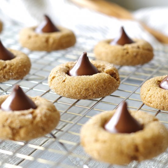 Gingerbread Kiss Cookies