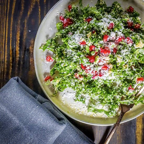 Coconut, Kale & pomegranate sambol