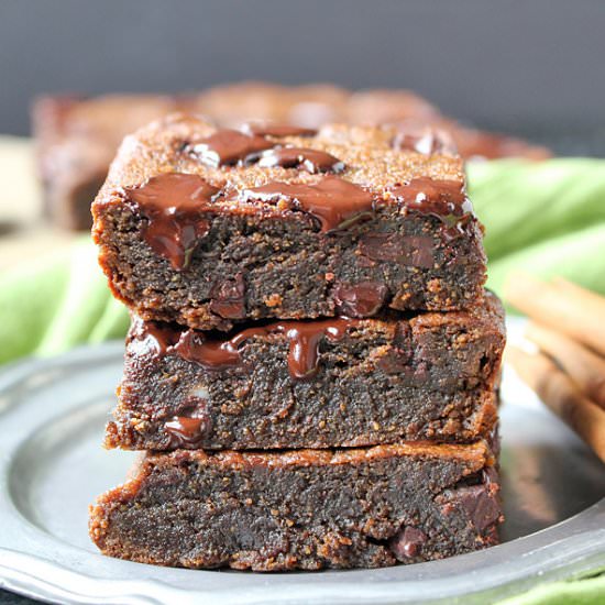 Paleo Gingerbread Choc Blondies