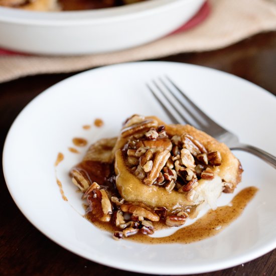 Caramel Pecan Cinnamon Rolls