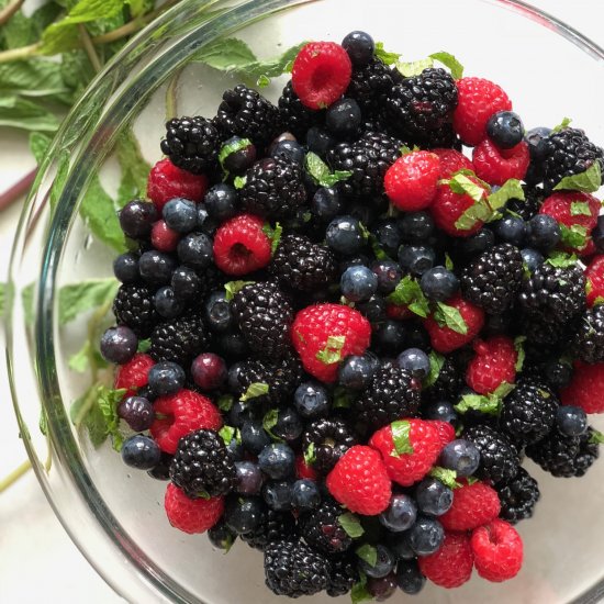 Vanilla Mint Summer Berry Bowl