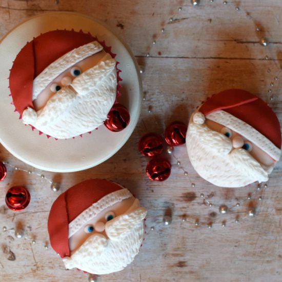 Santa Cupcakes