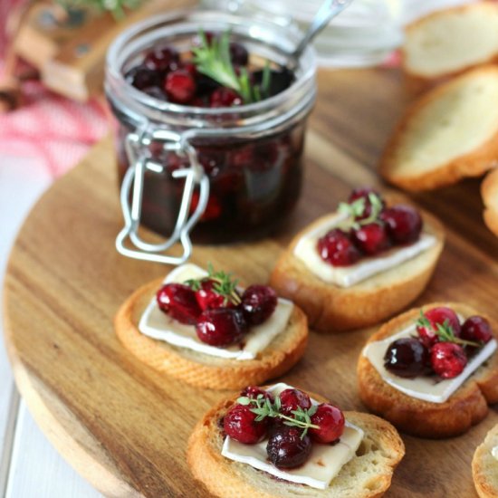 Festive Crostini Brie Topper