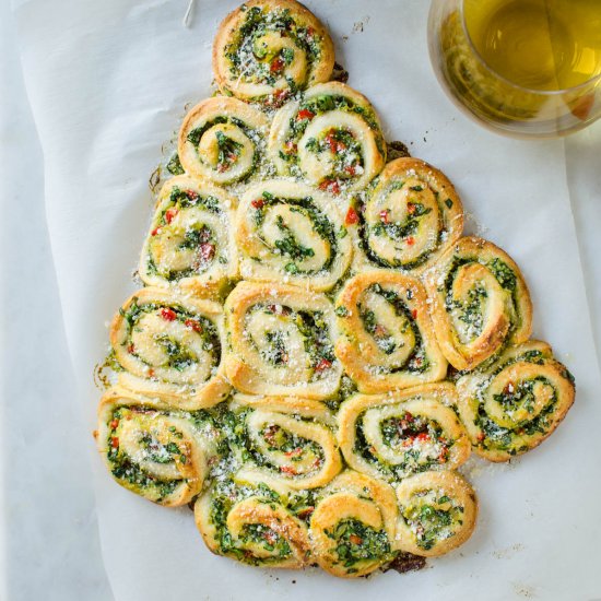 Spinach Pinwheels Christmas Tree