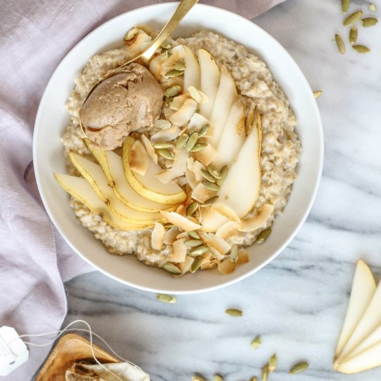 Chai Spiced Oats with Pears + PB