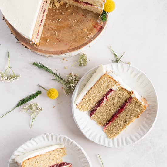 Earl Grey Cake with Raspberry