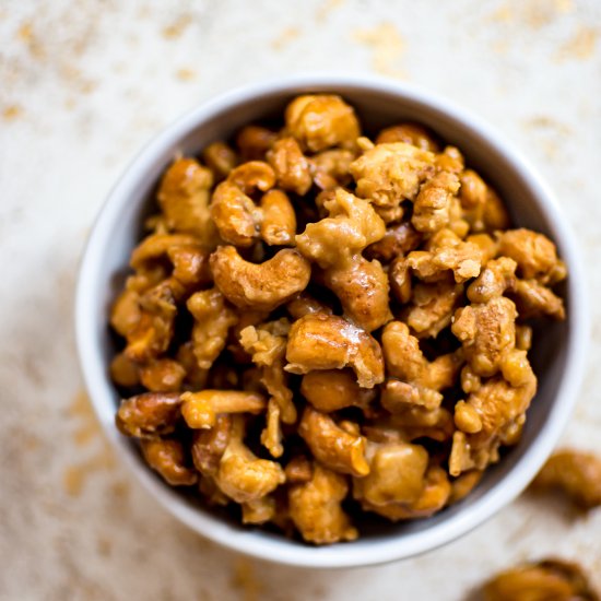 Easy Candied Cashews