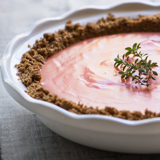 Fresh Grapefruit Gingersnap Pie