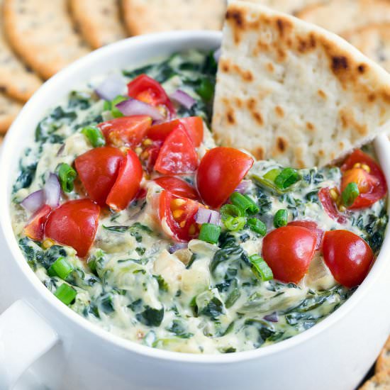 Healthy Hot Spinach Artichoke Dip