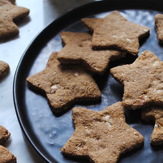 Easy Vegan Cinnamon Walnut Biscuits