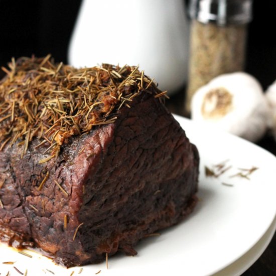 Slow Cooker Roast Beef {Fall Apart}