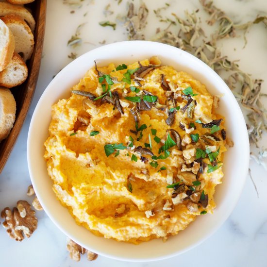 Pumpkin Garlic Dip