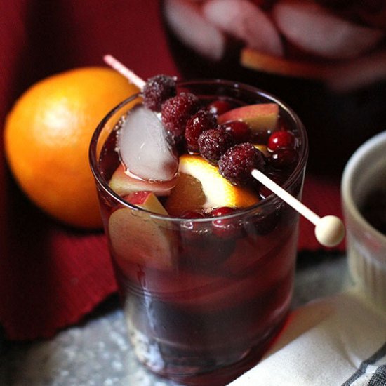 Holiday Cranberry Apple Sangria