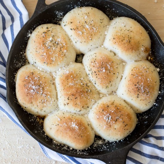 Homemade Pepperoni Rolls