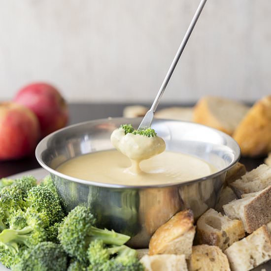 White Bean Beer Fondue