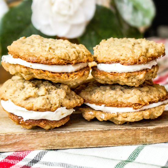 Oatmeal Cream Pie Cookies