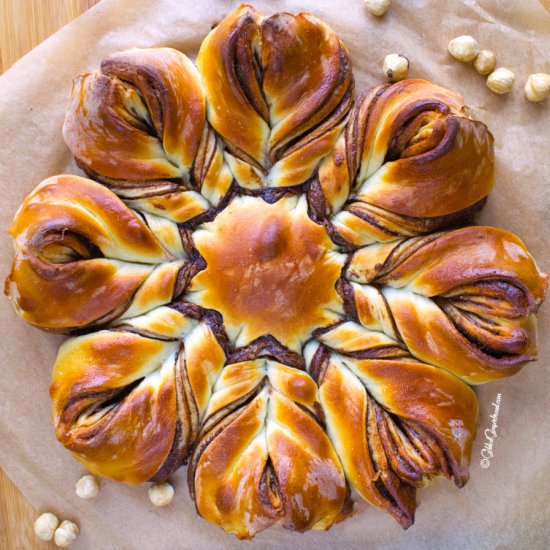 Nutella Flower Bread