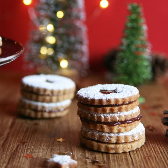 Linzer Cookies