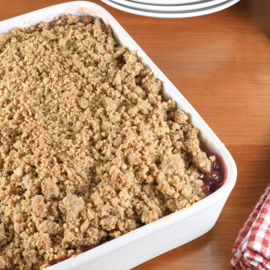 Pear Cranberry Gingersnap Crumble