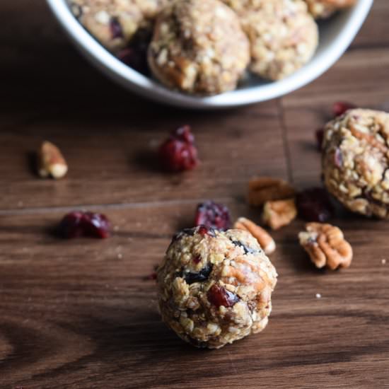 Pecan & Cranberry Energy Bites