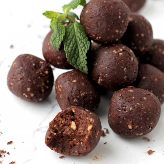 Mint Chocolate Truffle Bites