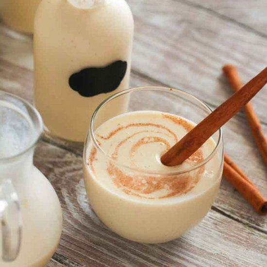 Coquito (Puerto Rican Eggnog)