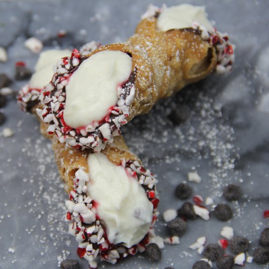 Peppermint Crunch Cannoli