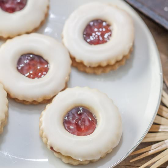 Hilda brötchen Christmas Shortbread