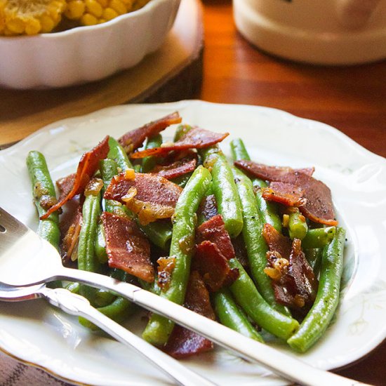 Green Beans with Turkey Bacon