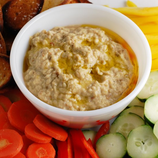 Easy 5 Ingredient Baba Ghanoush