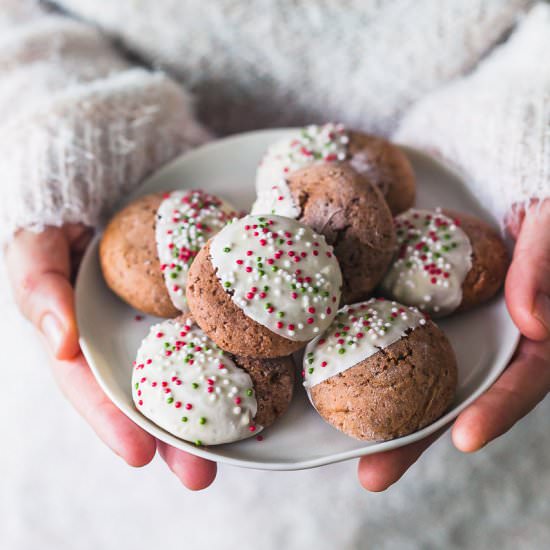 Soft Gingerbread Cookies