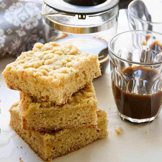 Strawberry Coffee Cake Bars