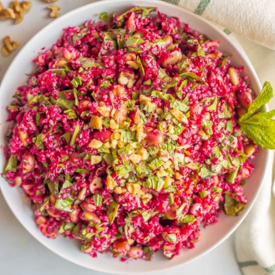 Spiralized beet quinoa salad