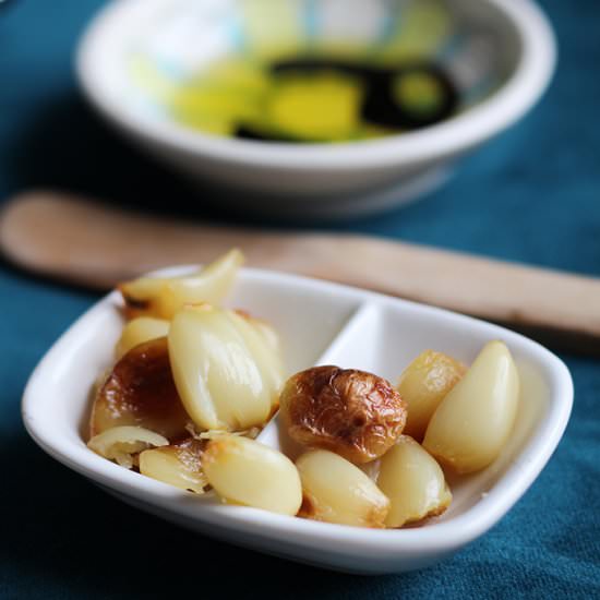 Roasted garlic in the air fryer